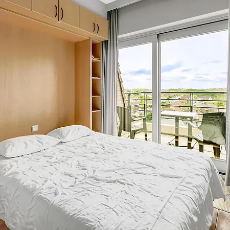 Long Island 19, B52 G Apartment Oostduinkerke
