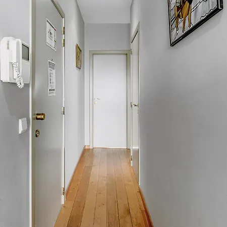 Long Island 19, B52 G