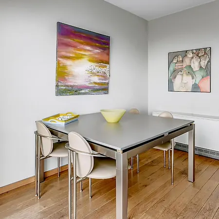 Long Island 19, B52 G Oostduinkerke