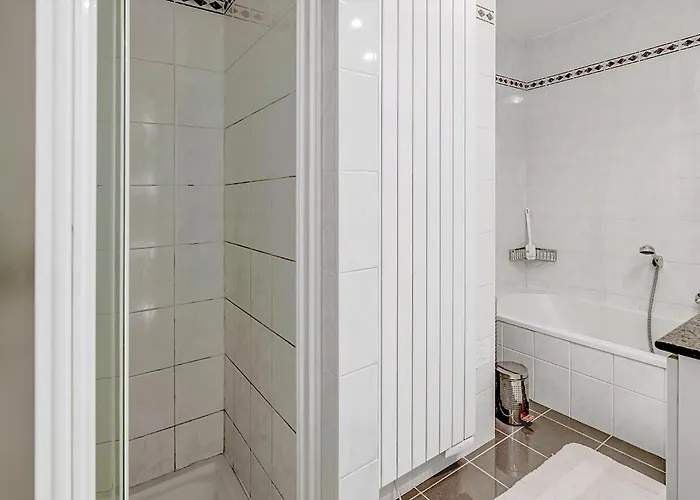 Long Island 19, B52 G 오스트두인케르케